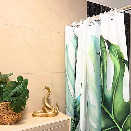 Gruene Oase Mit Eigener Terrasse Zwischen Altstadt Und Hafen #3 Appartamento *