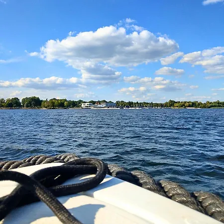 Gruene Oase Mit Eigener Terrasse Zwischen Altstadt Und Hafen #3 Appartamento