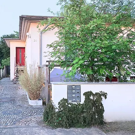 Daire Gruene Oase Mit Eigener Terrasse Zwischen Altstadt Und Hafen #3