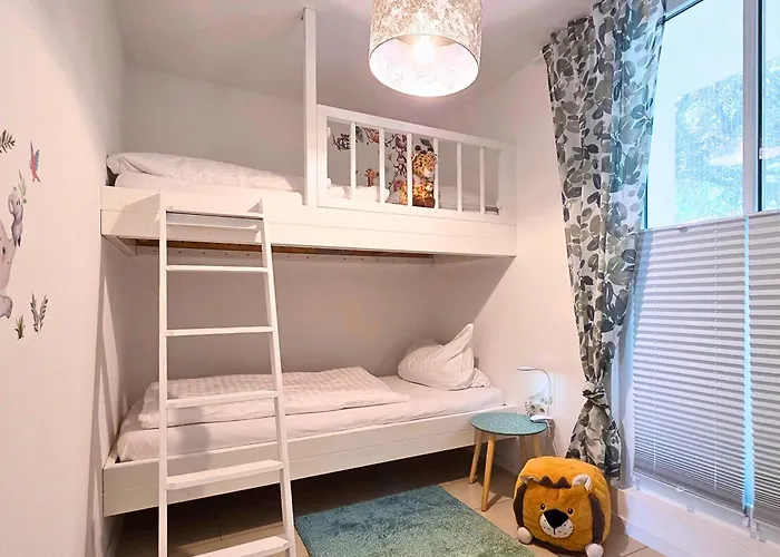 Gruene Oase Mit Eigener Terrasse Zwischen Altstadt Und Hafen #3 *