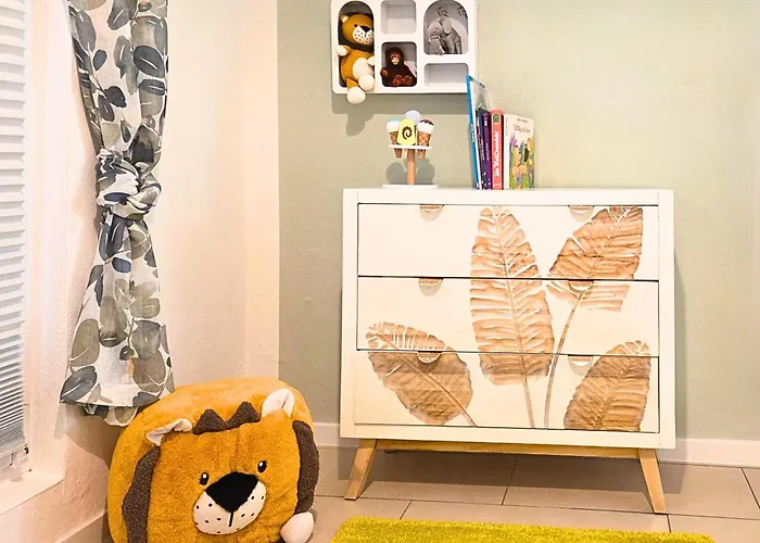 Gruene Oase Mit Eigener Terrasse Zwischen Altstadt Und Hafen #3 *