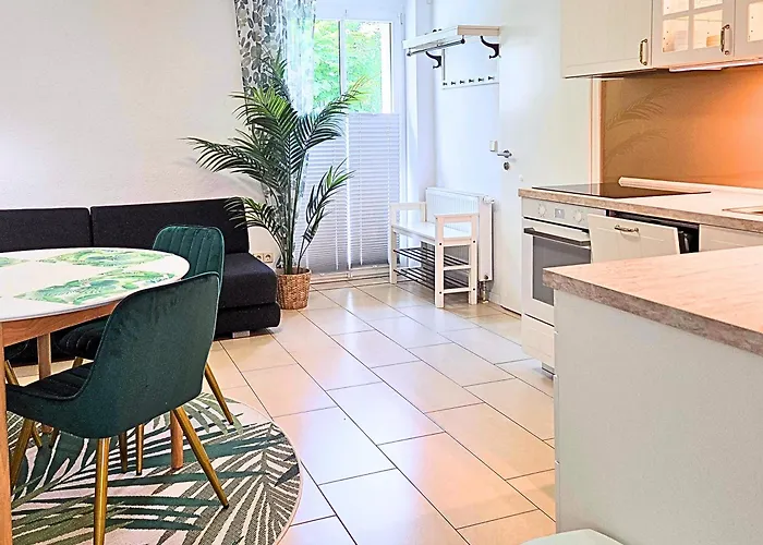 Lägenhet Gruene Oase Mit Eigener Terrasse Zwischen Altstadt Und Hafen #3