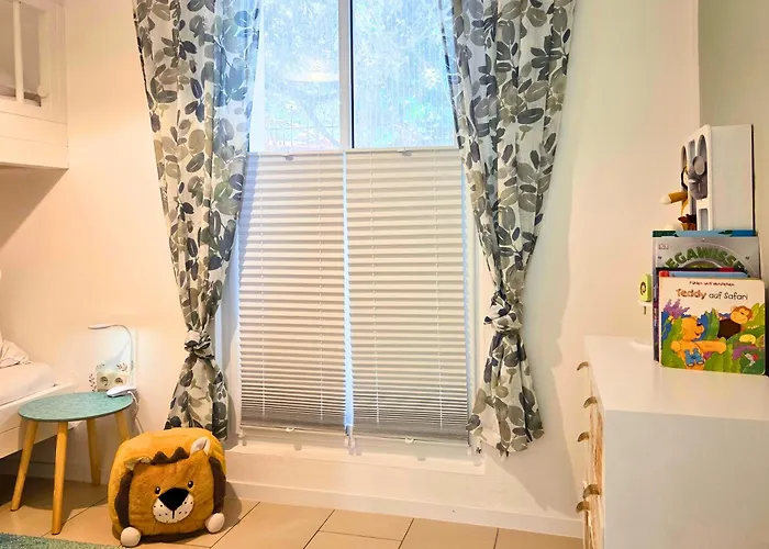 Gruene Oase Mit Eigener Terrasse Zwischen Altstadt Und Hafen #3 Lägenhet Senftenberg