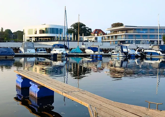 アパート Gruene Oase Mit Eigener Terrasse Zwischen Altstadt Und Hafen #3 *