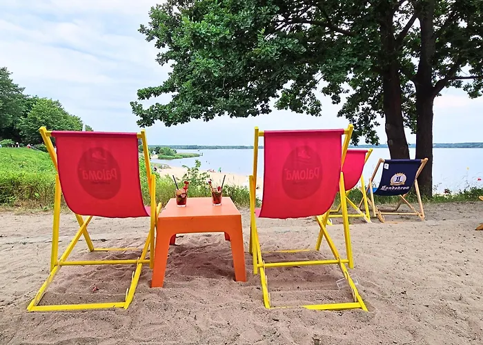 Gruene Oase Mit Eigener Terrasse Zwischen Altstadt Und Hafen #3 *