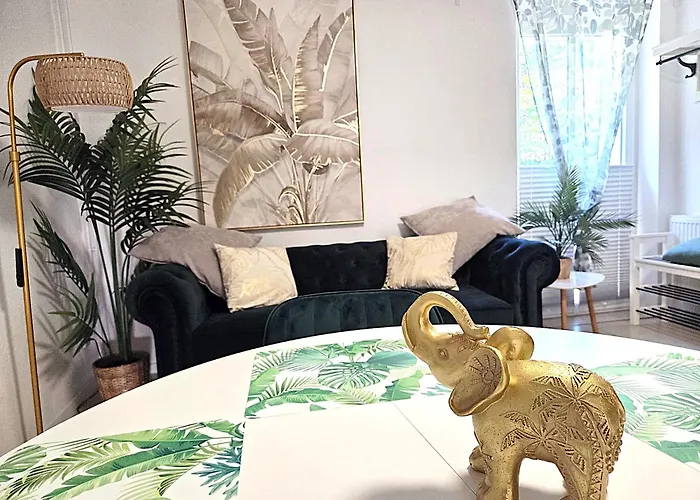 Gruene Oase Mit Eigener Terrasse Zwischen Altstadt Und Hafen #3